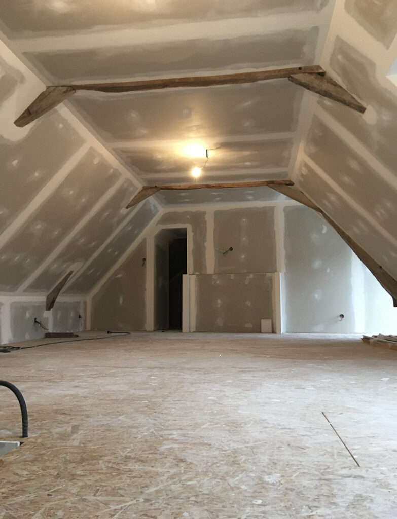 aménagement combles maison proche Saumur